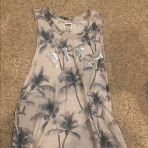 vs pink tank top